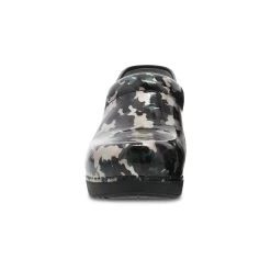 XP 2.0 Camo Patent -Dansko 3950980202 VF1