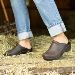 Dansko Sonja Antique Brown/Black 12 Dansko Sonja Antique Brown/Black -Dansko HeritagePDPSonjabrown2 a5332d82 4448 4dd5 bb43 c677bc482d88