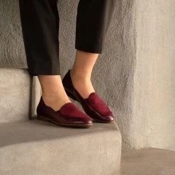 Lace Wine Glazed Leather 12 Lace Wine Glazed Leather -Dansko f23 LaceWine 2400x2400 1